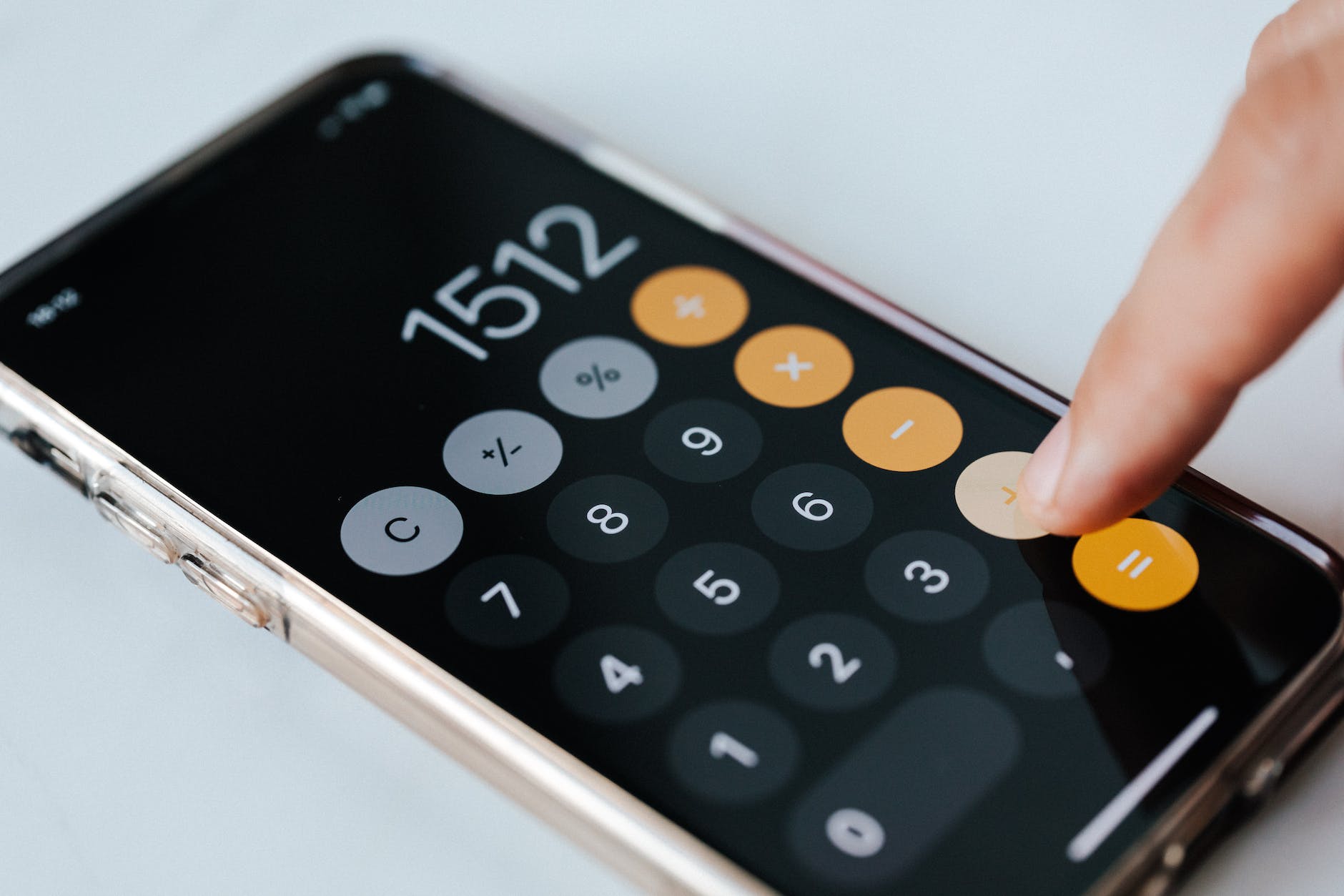close up photo of calculator display on a smartphone calculating chi square